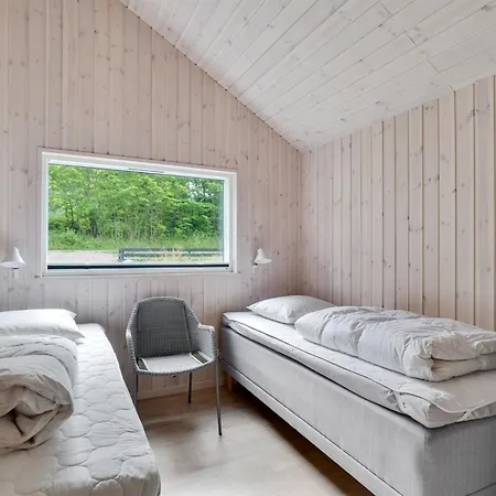 Ella - 1-2km To The Fjord By Interhome
